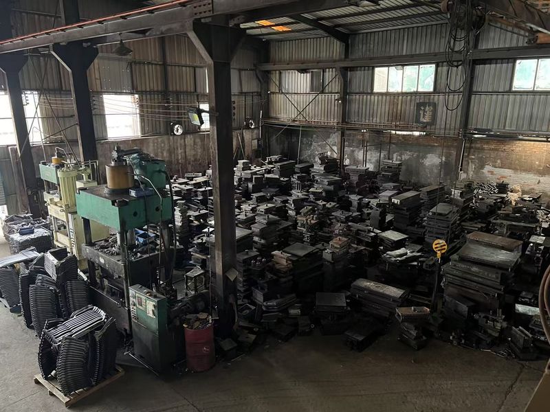 Yimi (Guangzhou) Automotive Parts Co, Ltd 製造者の生産ライン