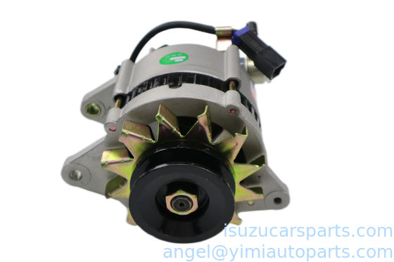 NKR 4JB1 DMAX 4JH1 イスズウ エンジン部品ジェネレーター ASM 12V 60A 8941224880 8970739240