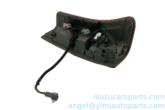 ISUZU DMAX2015 TAIL LAMP ASM R ((LED)RED 8982222810