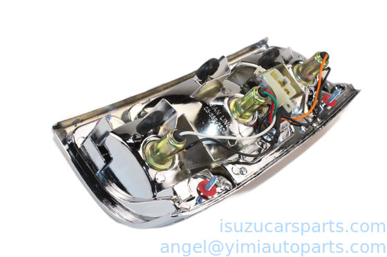 ISUZU TFR54 LAMP ASM;RR COMB RH 3716200D 8971687401 8971210780 電気灯の電源を表示する