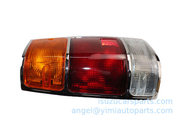 ISUZU TFR54 LAMP ASM;RR COMB RH 3716200D 8971687401 8971210780 電気灯の電源を表示する