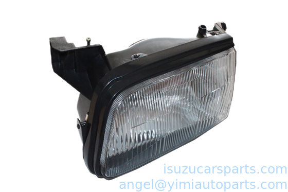 ISUZU UCR2003 LAMP ASM HEAD L 8972130081 ランプの位置