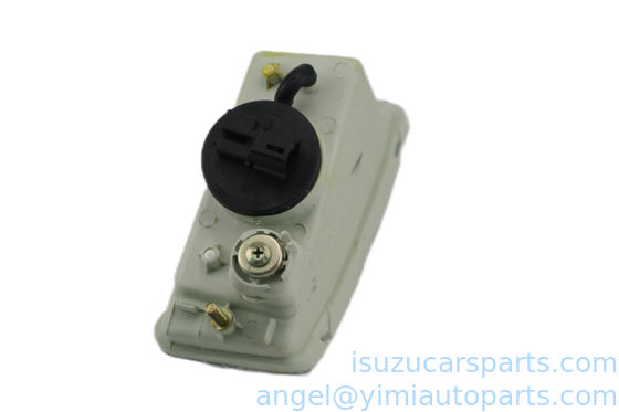 ISUZU DMAX 2002-05 ランプ ASM FOG LH 8972375901 8973630120 8980301250
