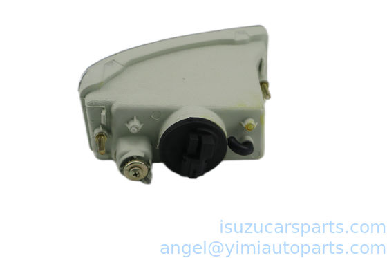 ISUZU DMAX 2002-05 ランプ ASM FOG LH 8972375901 8973630120 8980301250