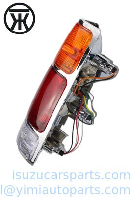 ISUZU UCR TFR2000 テイルランプ ASM R 8970687401
